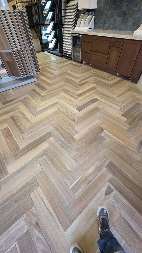 Laminate Flooring | Janne Flooring